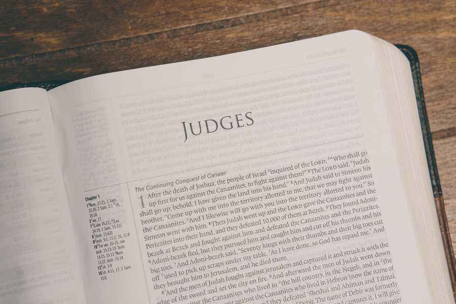 Que signifie le titre du livre des Juges ?