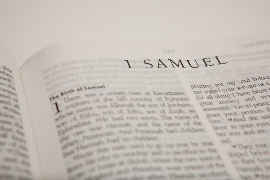 Qui a écrit les livres de 1 Samuel et 2 Samuel ?