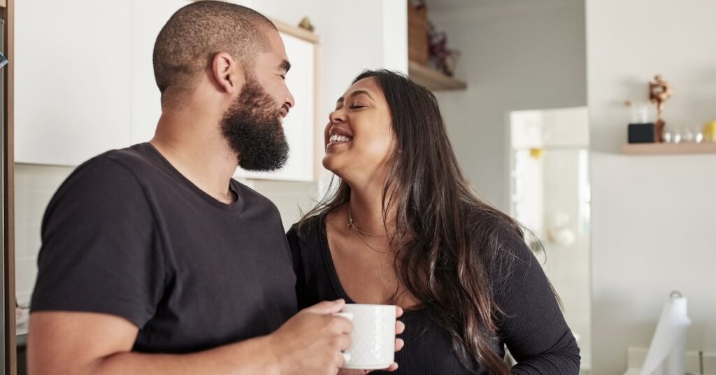 7 habitudes de couples chrétiens heureux que vous pouvez commencer aujourd'hui