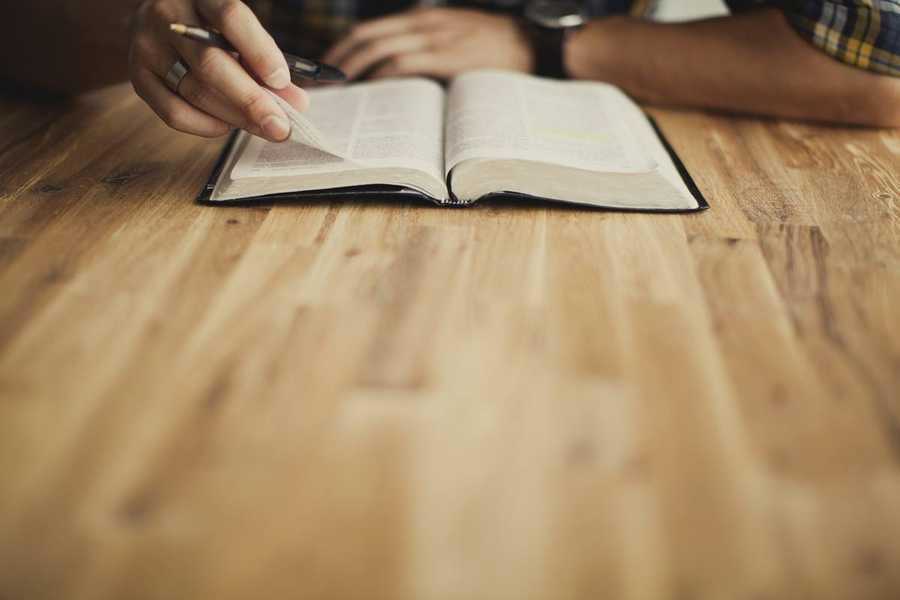 Comment discerner la sagesse de Dieu